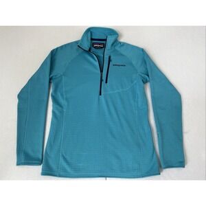 Patagonia Women's R1 Polartec Size Medium, Waffle, 1/2 Zip Pullover, Aqua Blue